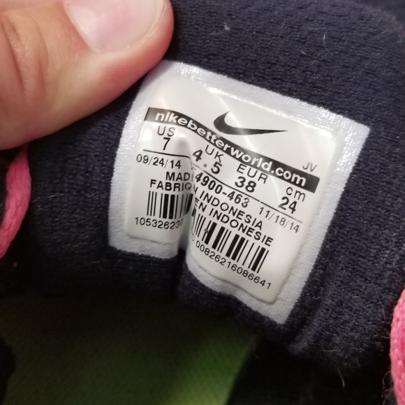 Women's Nike Revolution Running Shoes - Picture 3 of 5